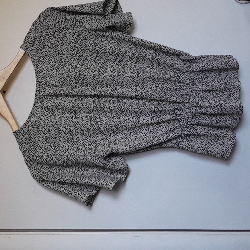 TOP - Picture 6 of 8